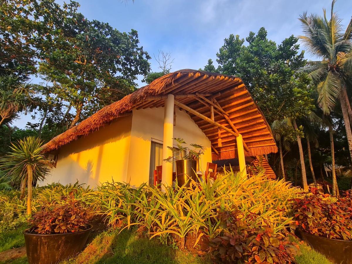 Antique Amor Bungalows & Villas Pandan Екстер'єр фото