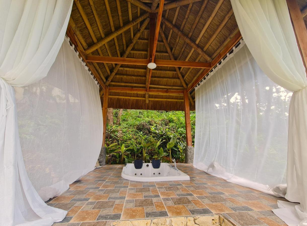 Antique Amor Bungalows & Villas Pandan Екстер'єр фото